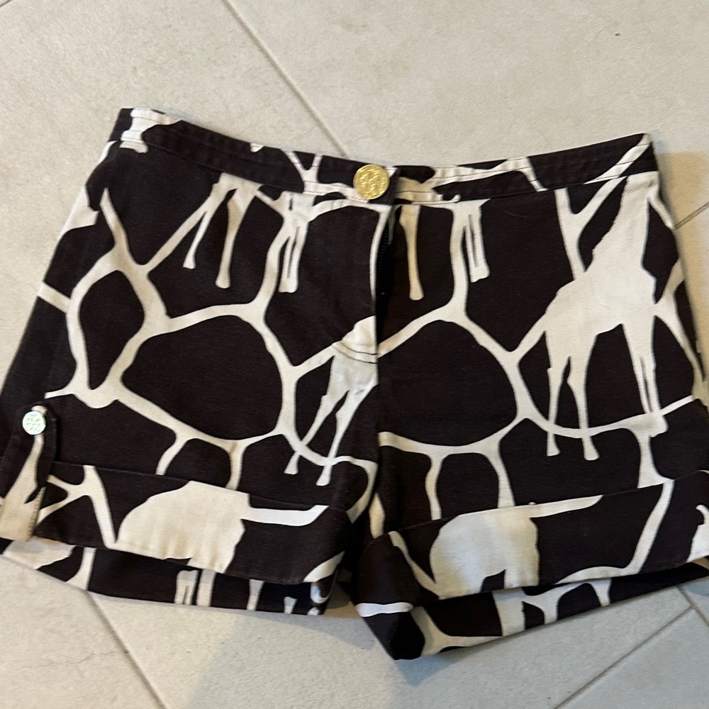 Tory Burch Black and Cream Patterned Shorts